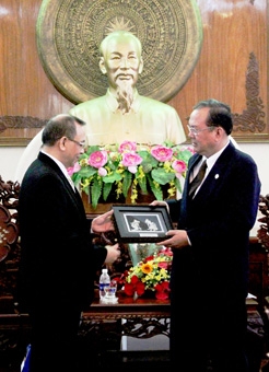 Lãnh đạo TP Cần Thơ
tiếp Tân Tổng lãnh sự Indonesia