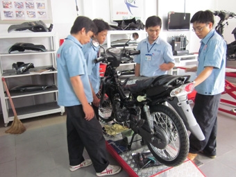 CHÚ TRỌNG RÈN KỸ NĂNG NGHỀ, TÁC PHONG CÔNG NGHIỆP CHO LAO ĐỘNG