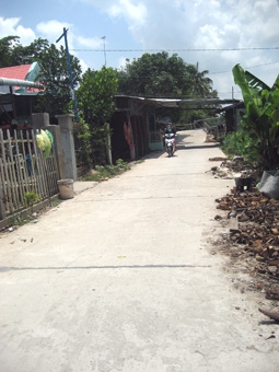 “Khéo” vận động dân xây dựng đường giao thông nông thôn