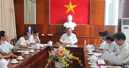 Không đùn đẩy trách nhiệm khi giải quyết
kiến nghị của doanh nghiệp