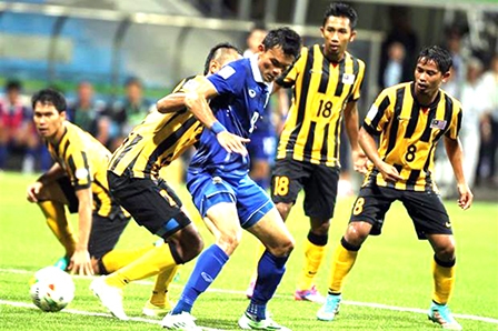 Sức trẻ đối đầu kinh nghiệm