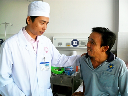 Ca phẫu thuật tạo hình niệu đạo bằng niêm mạc miệng đầu tiên vùng ĐBSCL