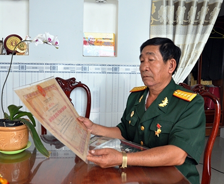 Chuyện về những anh hùng bình dị