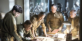 “The Monuments Men”  
Cuộc chiến bảo vệ nghệ thuật