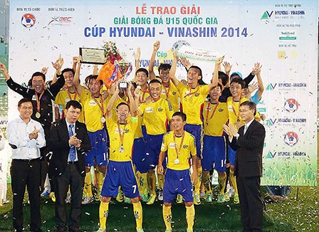 Giữ lửa để thắp sáng tương lai