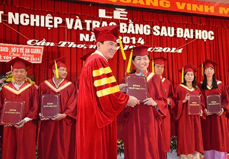 Tăng cường đào tạo y, bác sĩ chuyên sâu khu vực ĐBSCL