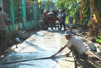 CÁI RĂNG NỖ LỰC VẬN ĐỘNG XÃ HỘI HÓA ĐẦU TƯ PHÁT TRIỂN GIAO THÔNG ĐƯỜNG BỘ