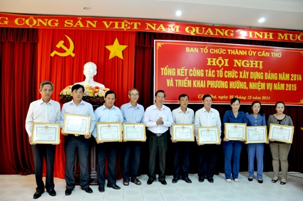 Chuyển biến mới trong công tác phát triển đảng viên