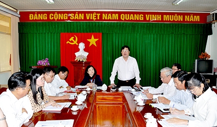 Kiểm điểm việc lãnh đạo thực hiện nhiệm vụ năm 2014