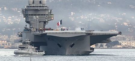 Pháp sẵn sàng đưa hàng không mẫu hạm đến Trung Đông