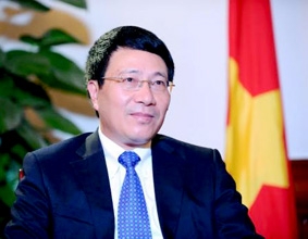 Phát triển quan hệ Việt Nam - Trung Quốc
vì hòa bình, ổn định và phồn vinh