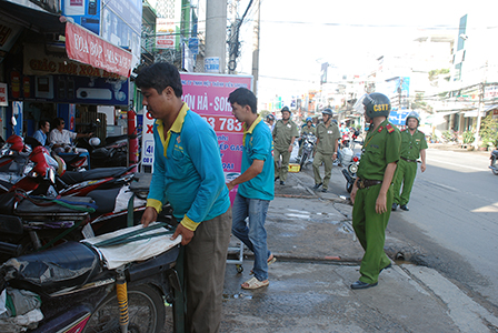 Hưởng ứng cao điểm đảm bảo trật tự đô thị, trật tự công cộng, trật tự an toàn giao thông