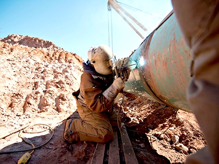 Quốc hội và tổng thống Mỹ thách thức nhau