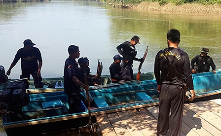 Dân làng Thái Lan đứng lên chống buôn người