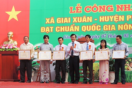 Hướng đến mục tiêu huyện nông thôn mới