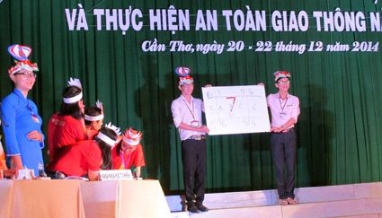 Xây dựng cộng đồng với nếp giao thông văn minh