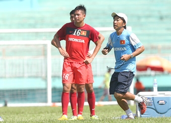 Ông Miura đòi thắng Nhật