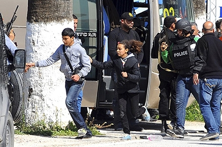 Tấn công khủng bố làm rung chuyển Tunisie