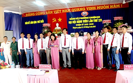 Đảng bộ phường Thuận An tiến hành
Đại hội đảng viên lần thứ XIV, nhiệm kỳ 2015-2020