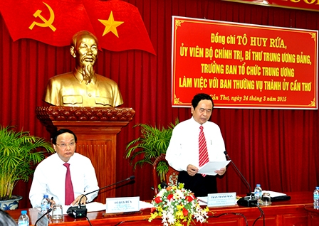 Tập trung chỉ đạo và tổ chức thành công Đại hội Đảng bộ các cấp nhiệm kỳ 2015-2020