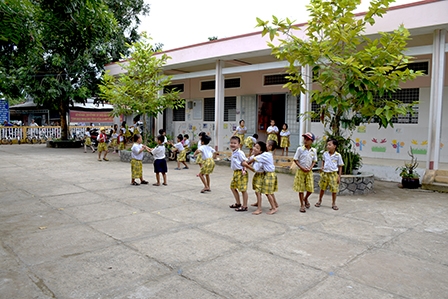 Nỗ lực xây dựng cơ sở vật chất trường học và văn hóa đạt chuẩn