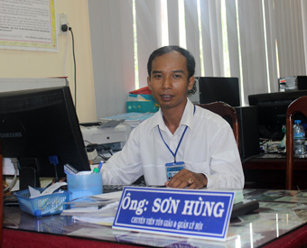 Tự hào tiếp bước dưới cờ Đảng