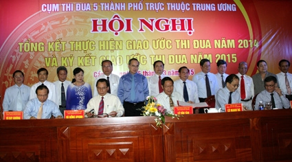 ĐỔI MỚI, NÂNG CAO CHẤT LƯỢNG VÀ HIỆU QUẢ CÁC PHONG TRÀO THI ĐUA YÊU NƯỚC