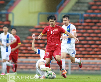Công Phượng, Thanh Bình lập hat-trick