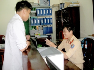 Phát huy vai trò nòng cốt cảnh sát giao thông trong giữ gìn trật tự đô thị