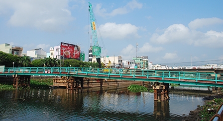 Thông qua phương án điều tiết đảm bảo giao thông 
công trình thi công cầu Nhị Kiều