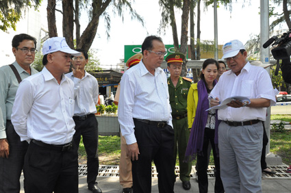 NHIỀU HOẠT ĐỘNG KỶ NIỆM 40 NĂM
NGÀY GIẢI PHÓNG MIỀN NAM, THỐNG NHẤT ĐẤT NƯỚC