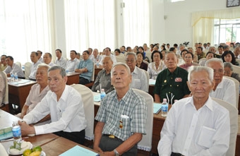 ÂM VANG HÀO KHÍ 40 NĂM