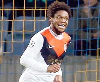 Luiz Adriano trước “làn sóng” săn đón ở châu Âu