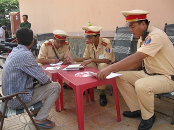 Chạy quá tốc độ, hành vi nguy hiểm!