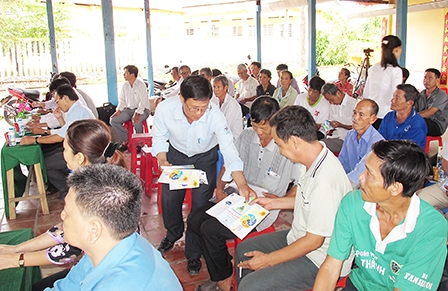 Nông dân cùng đồng hành 
tiết kiệm điện