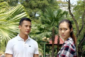 “Một thời lãng quên”  Bi kịch của “nhà dột từ nóc”