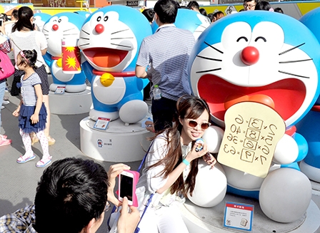 Chú mèo máy Doraemon 
giúp “hạ nhiệt” quan hệ Trung-Nhật