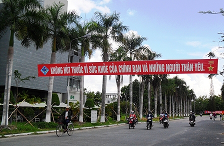 Ngăn chặn tình trạng thanh, thiếu niên hút thuốc lá
