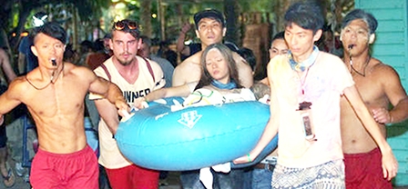 Tiệc âm nhạc tại công viên nước bỗng trở thành thảm kịch