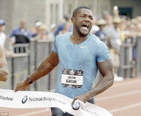 Justin Gatlin trở lại và ngày càng ấn tượng