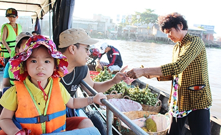 Chắp cánh cho du lịch đồng bằng