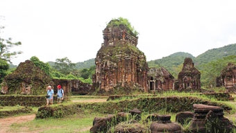 Ngược dòng Thu Bồn qua hai miền “di sản”