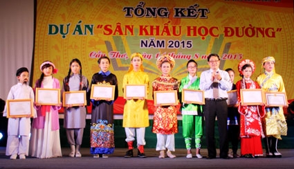 Tổng kết Dự án “Sân khấu học đường” tại TP Cần Thơ