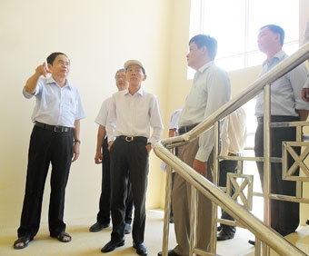 Ưu tiên đầu tư công trình hạ tầng giao thông, giáo dục