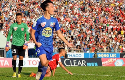 XSKT Cần Thơ thua, HAGL thắng, cuộc đua trụ hạng thêm gay cấn