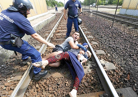 Châu Âu căng thẳng trước làn sóng nhập cư