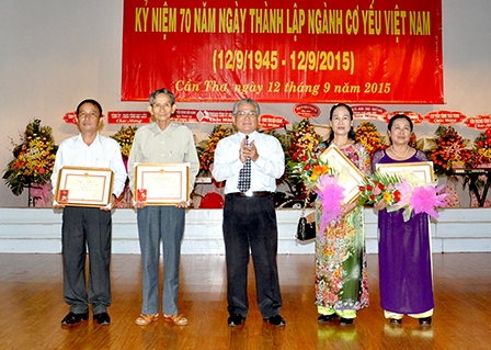 Chủ tịch nước Trương Tấn Sang dự Lễ kỷ niệm 70 năm 
ngày thành lập Ngành Cơ yếu Việt Nam