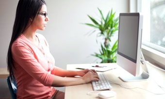 Ngồi lâu tăng nguy cơ mắc bệnh gan