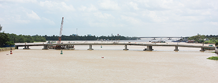 Cầu đi bộ từ Bến Ninh Kiều qua cồn Cái Khế
tiến độ đạt 85%