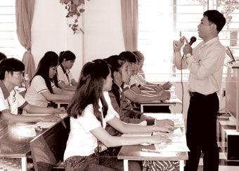 Thi đua dạy tốt để nâng cao chất lượng đào tạo